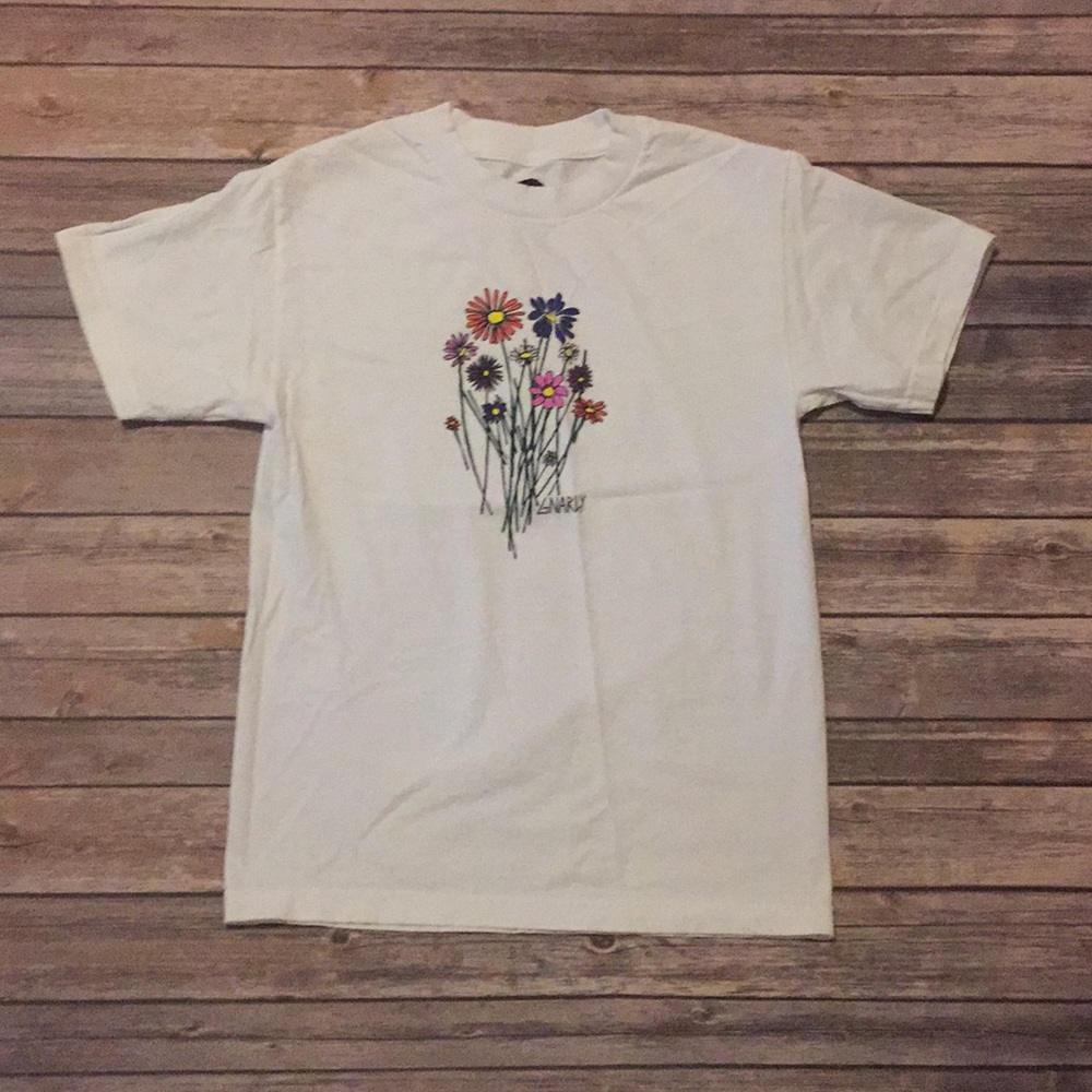 Gnarly White Flower Tee